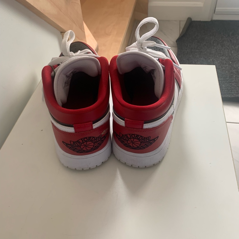 Jordan 1 - Picture 3 of 4